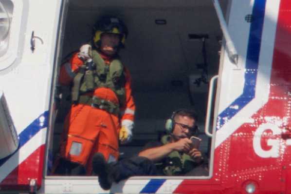 19 May 2018 - 15-46-23.jpg
The nonchalant crew of the Coastguard Search and Rescue helicopter (G-MCGY) 
#HMCoastguardSAR #CoastguardG-MCGY